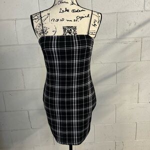 Black and White SHEIN mini dress size 4/small